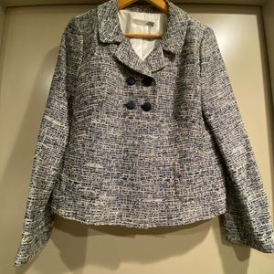 Beautiful cropped blazer